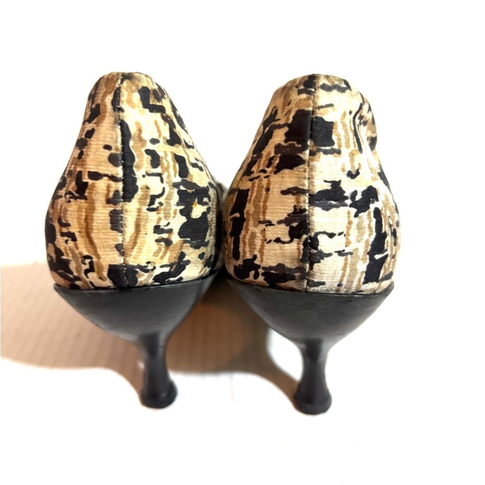 Prada Black and Tan Patterned Heels - Picture 7 of 8